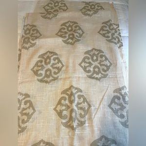 West Elm machine washable Linen/Cotton medallion drapery panels (2) 48”Wx 84”L